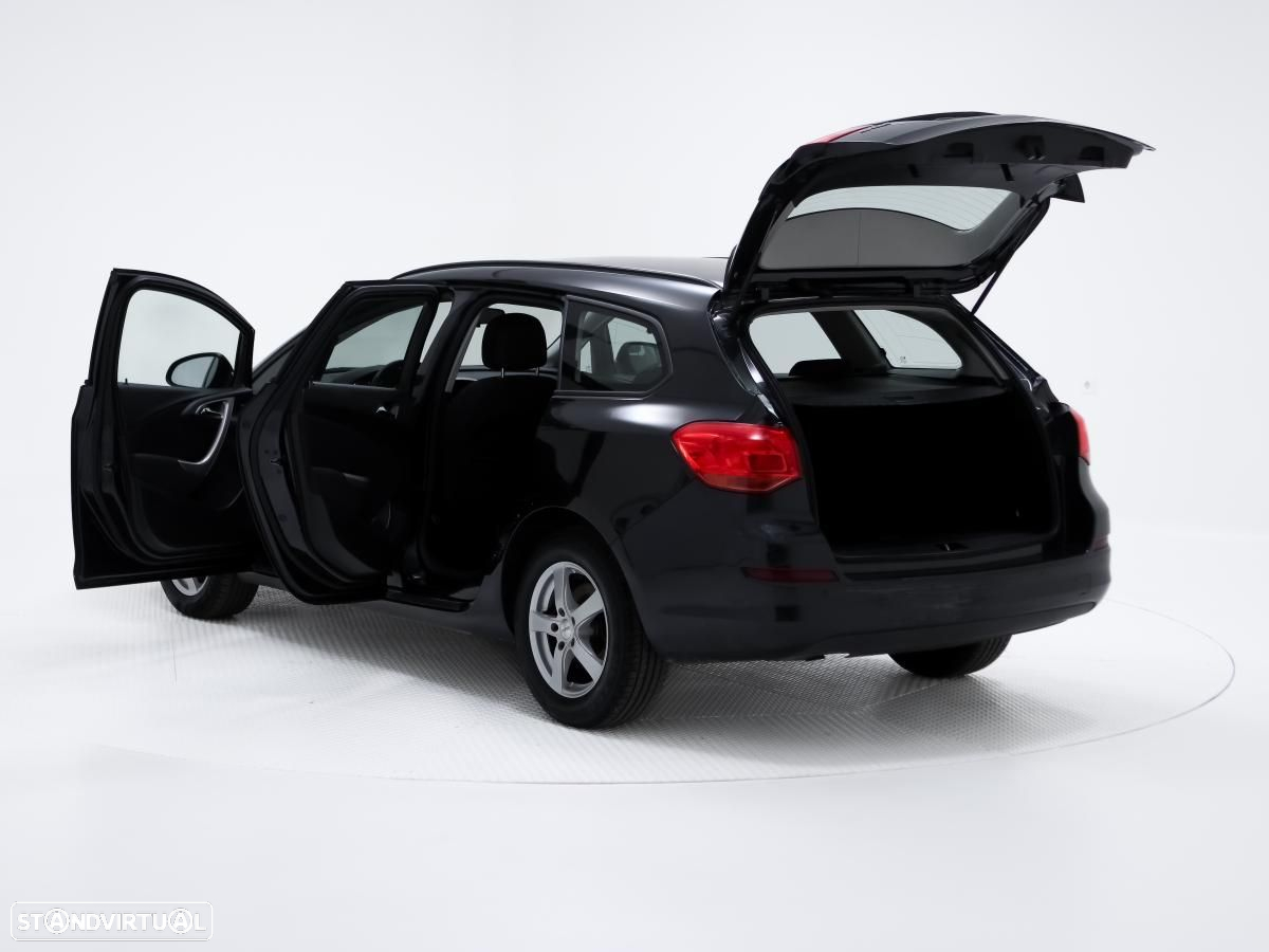 Opel Astra Sports Tourer - 5