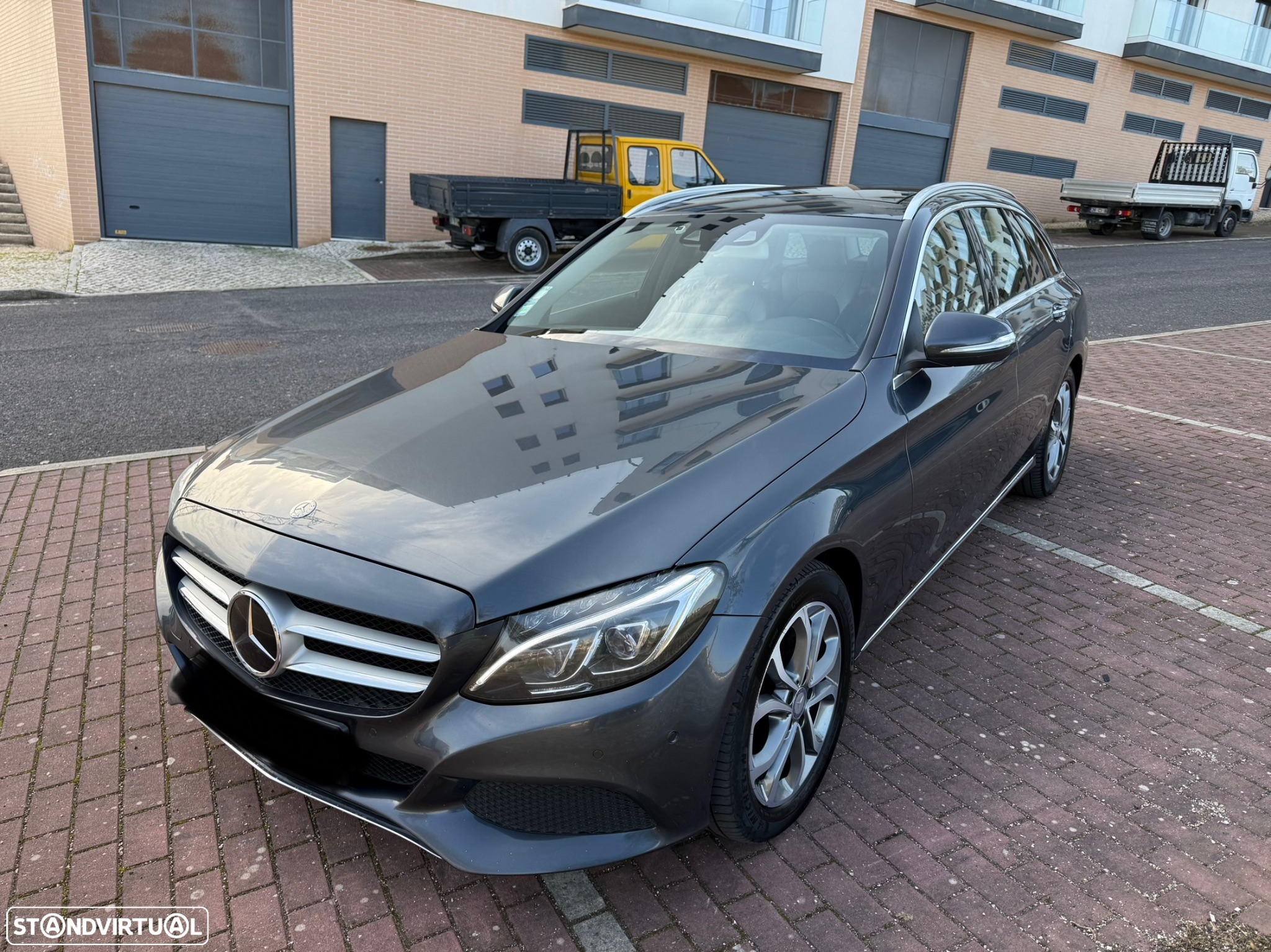 Mercedes-Benz C 220 (BlueTEC) d Station 7G-TRONIC Avantgarde - 7