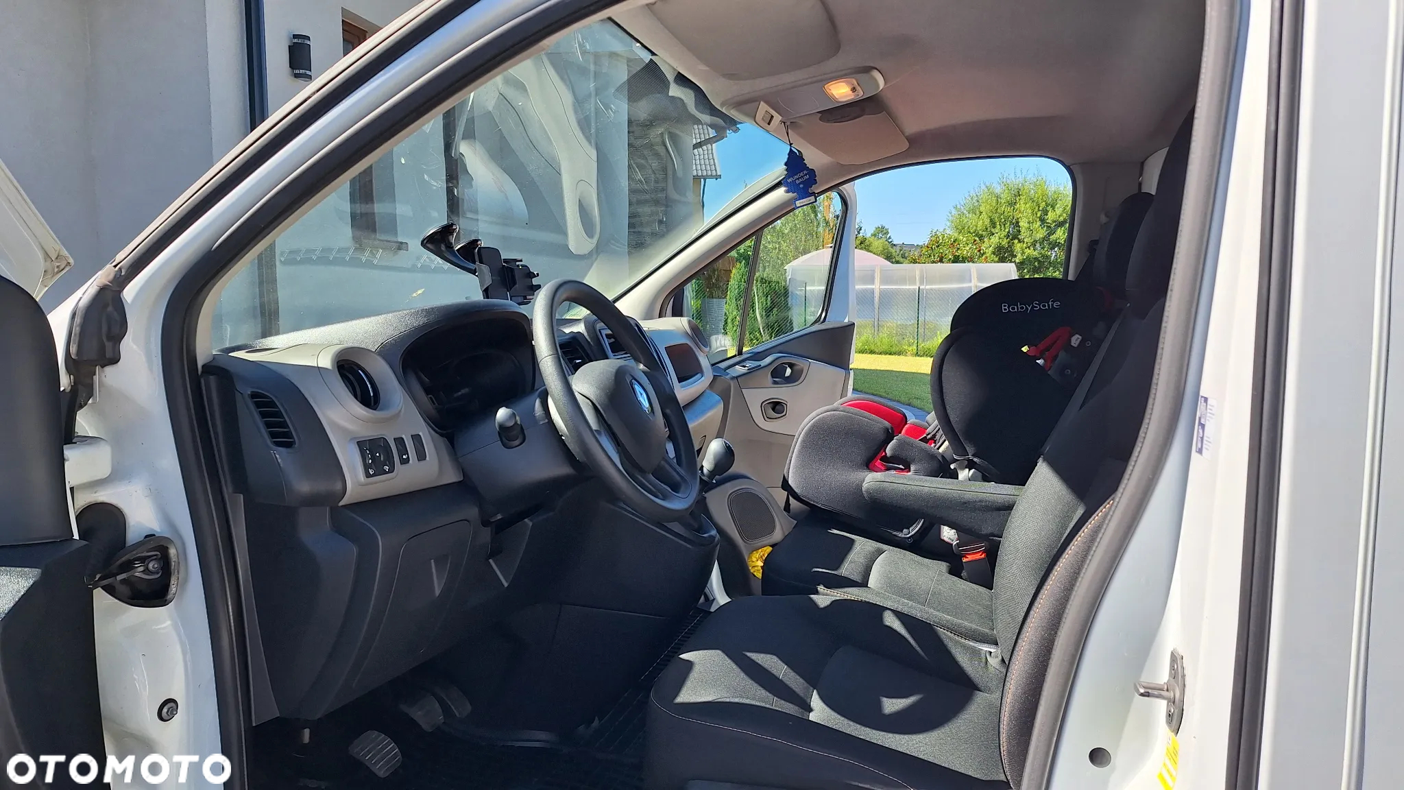 Renault Trafic - 14
