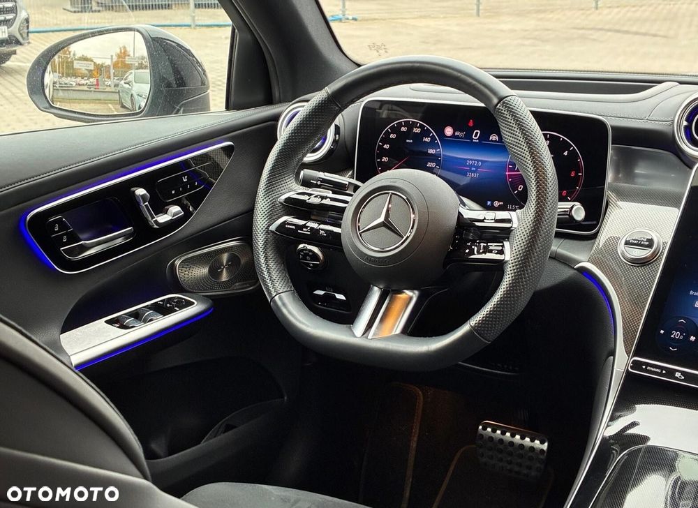 Mercedes-Benz GLC - 18