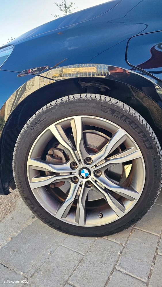 BMW 225xe Active Tourer Pack M - 32