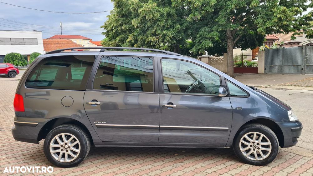 Volkswagen Sharan 1.9 TDI Automatik United - 3