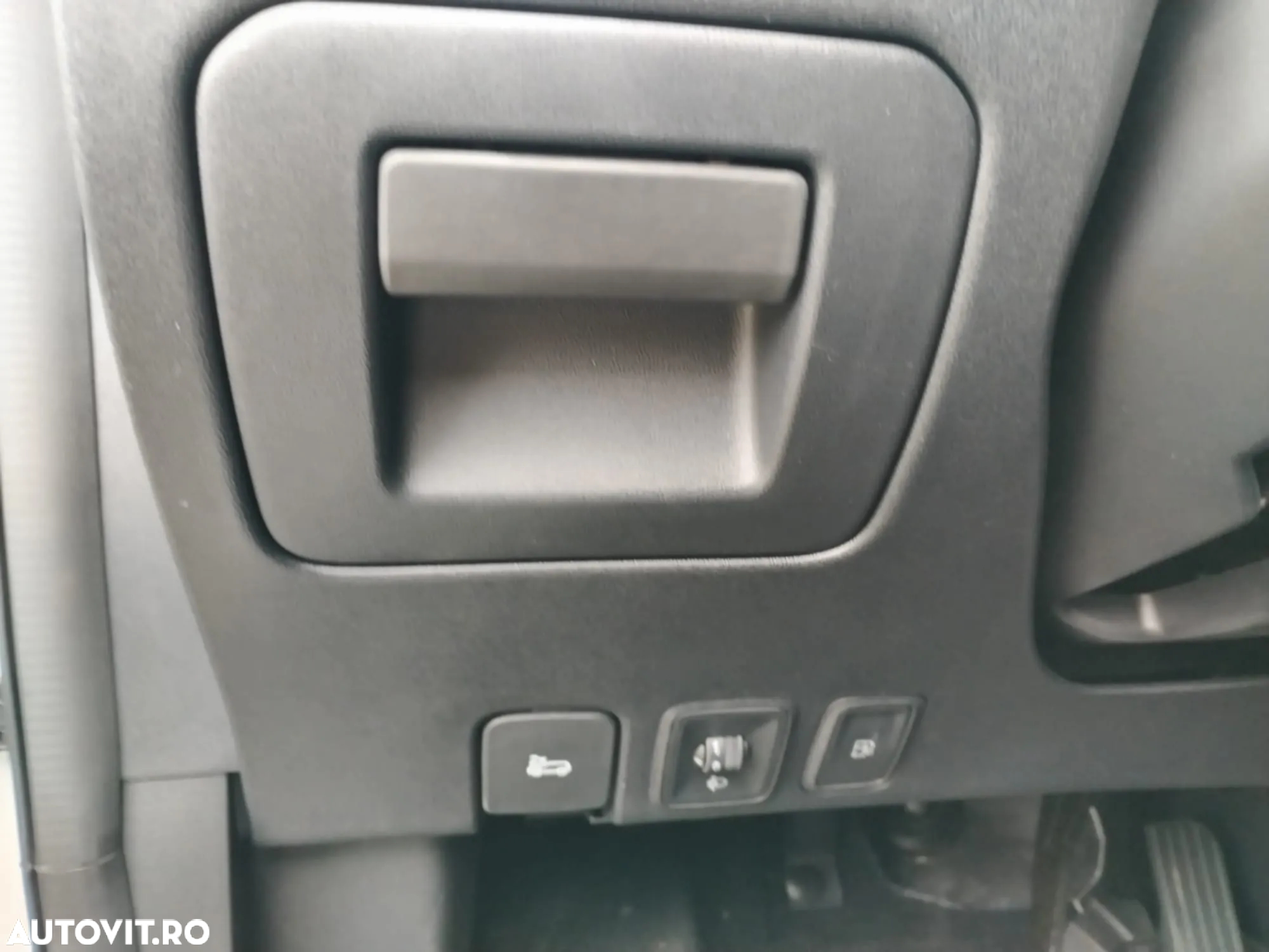 MG EHS 1.5 T-GDi AT PHEV Exclusive - 36