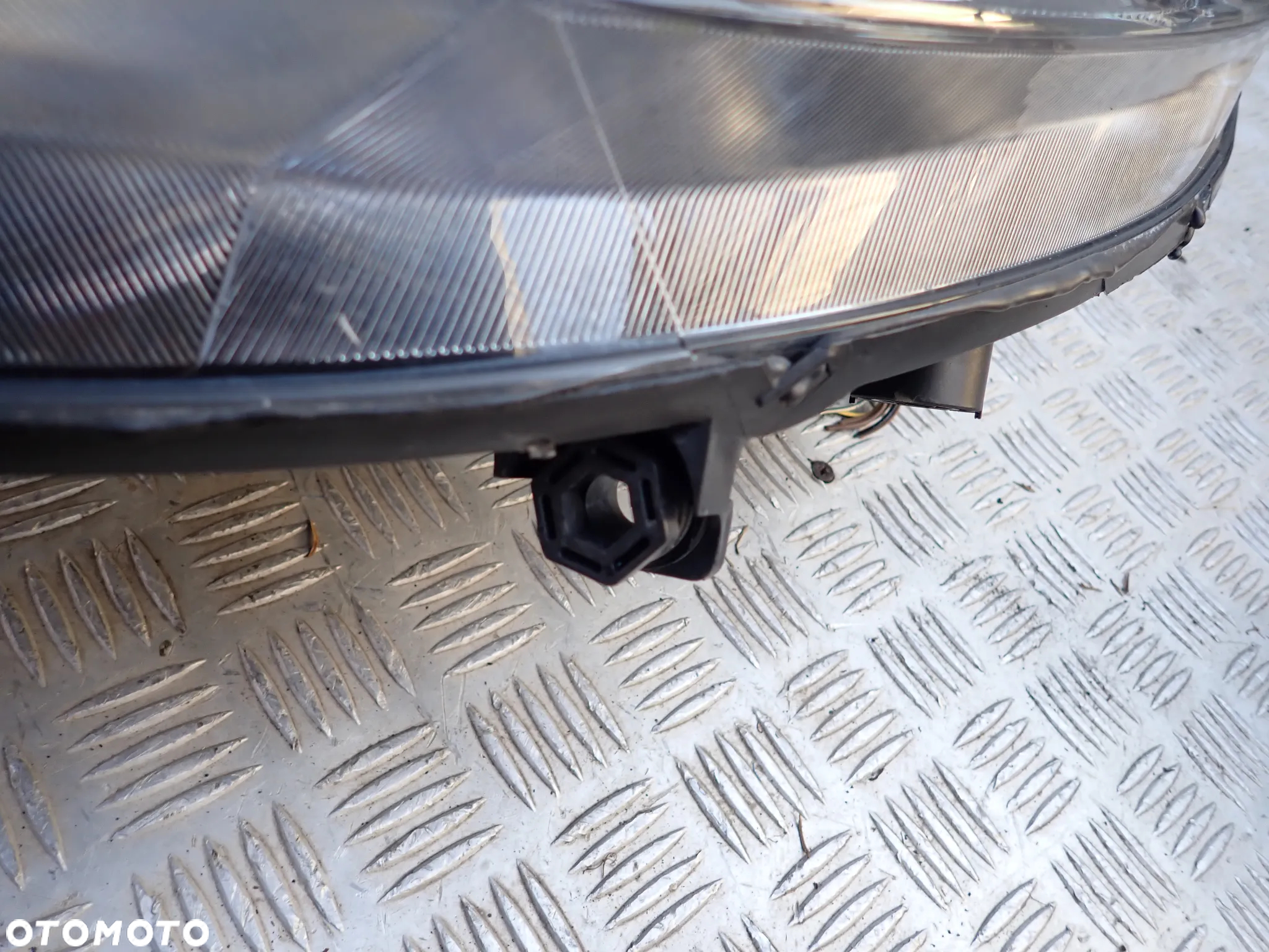 LAMPA LEWY / PRAWY PRZÓD SEAT LEON II  89315799  / 5P1941006 - 4