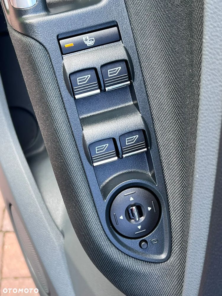 Ford C-MAX 2.0 TDCi SYNC Edition - 28