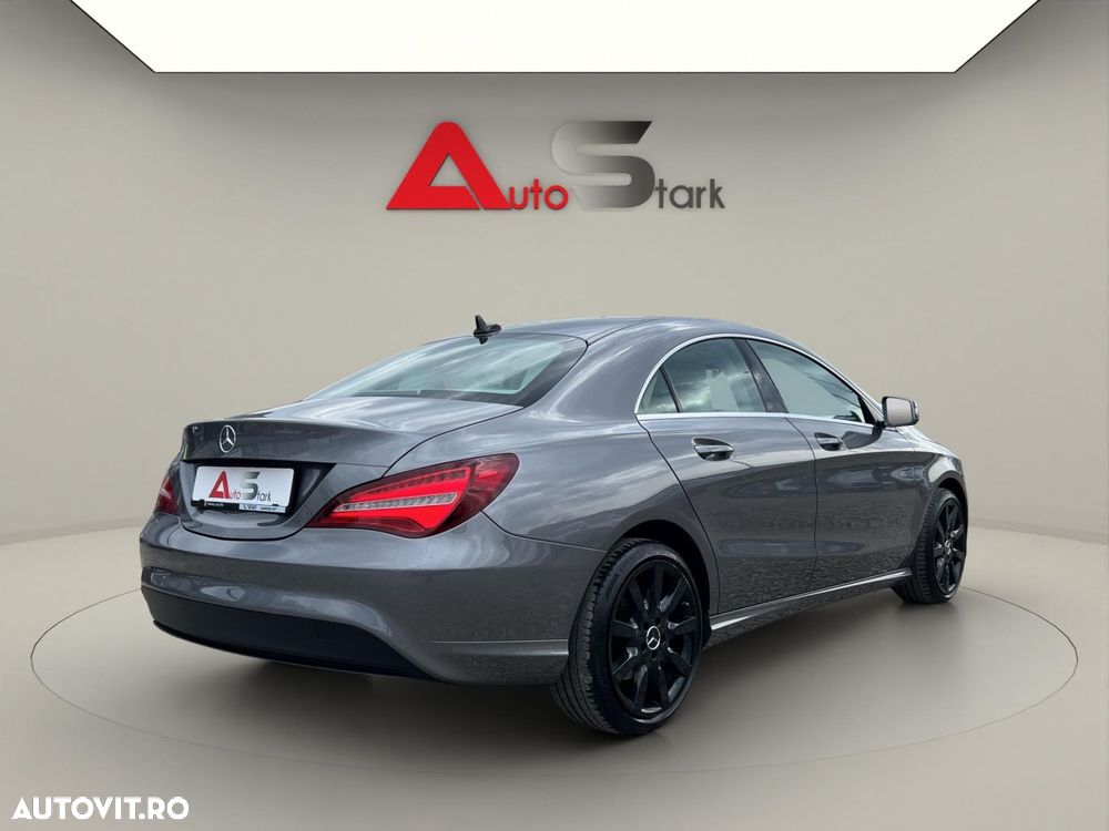 Mercedes-Benz CLA 200 d 7G-DCT Urban - 11