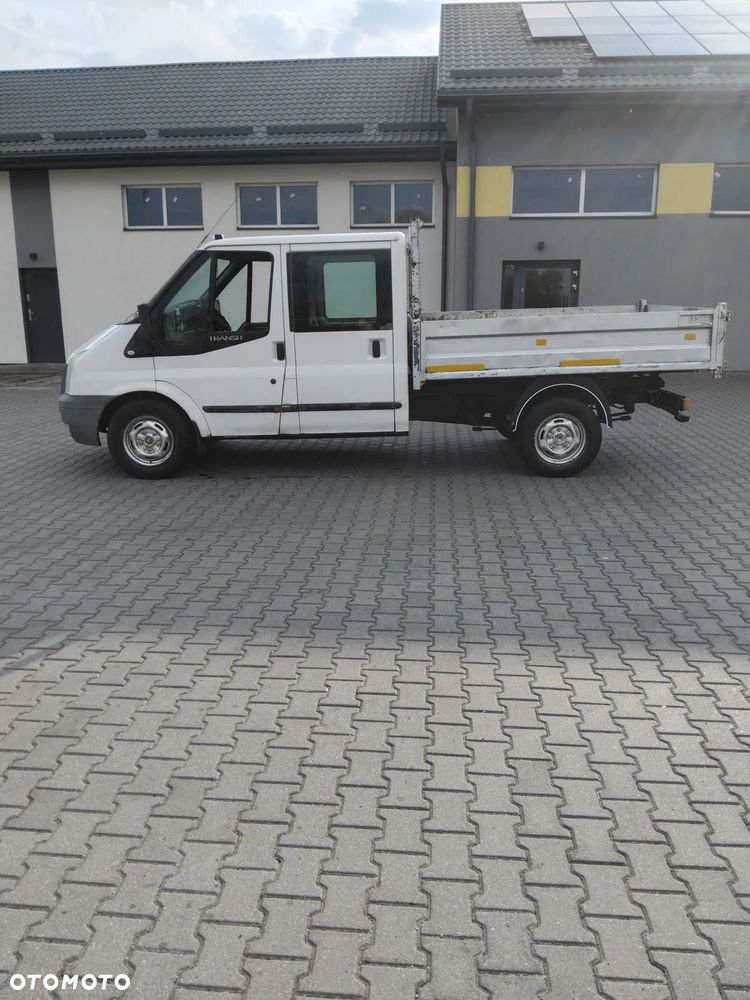 Ford Transit 350L - 1