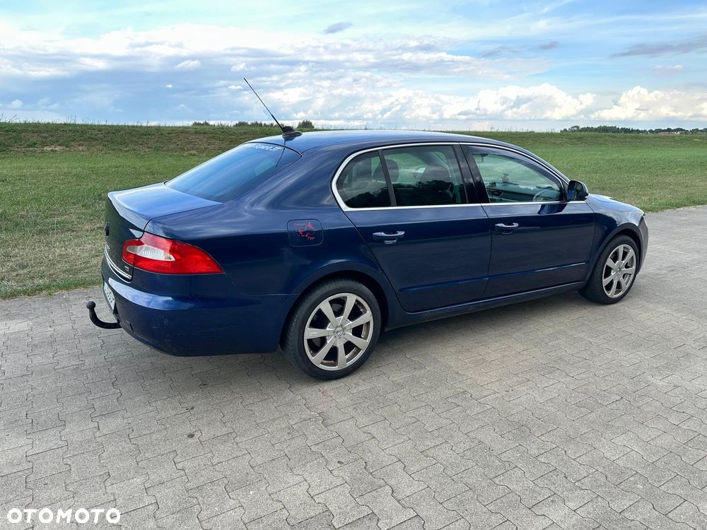 Skoda Superb 2.0 TDI Ambition - 5