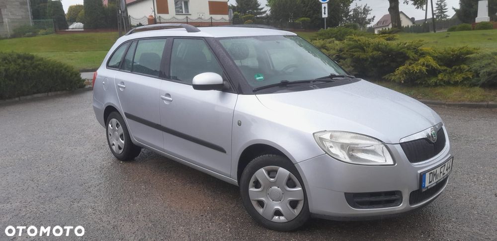 Skoda Fabia - 2