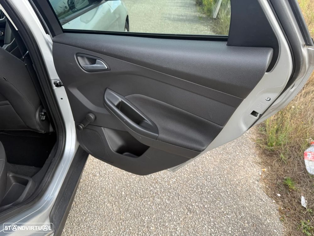 Ford Focus SW 1.5 EcoBlue S&S ACTIVE STYLE - 18