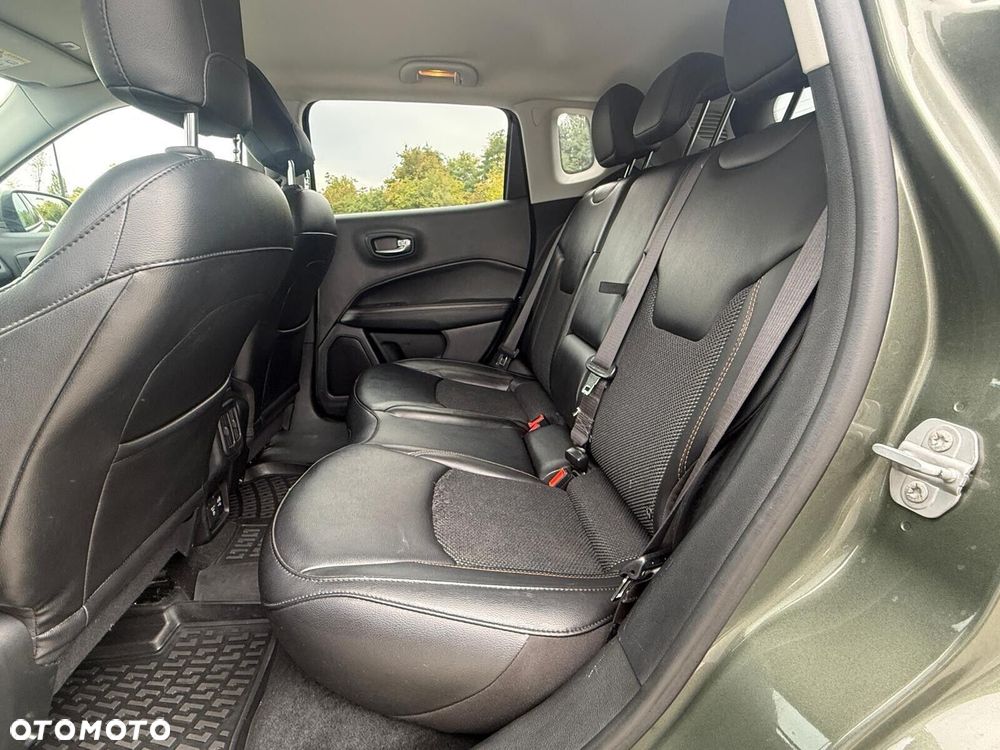 Jeep Compass 1.4 TMair Limited 4WD S&S - 17