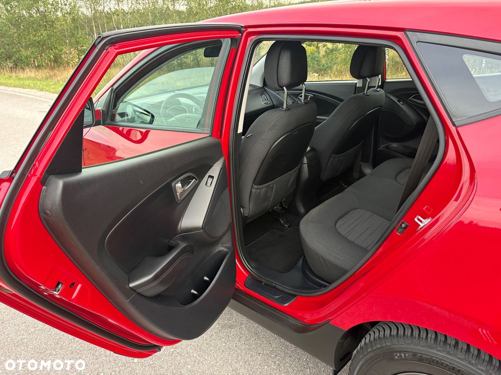 Hyundai ix35 1.6 2WD Fifa World Cup Edition - 22