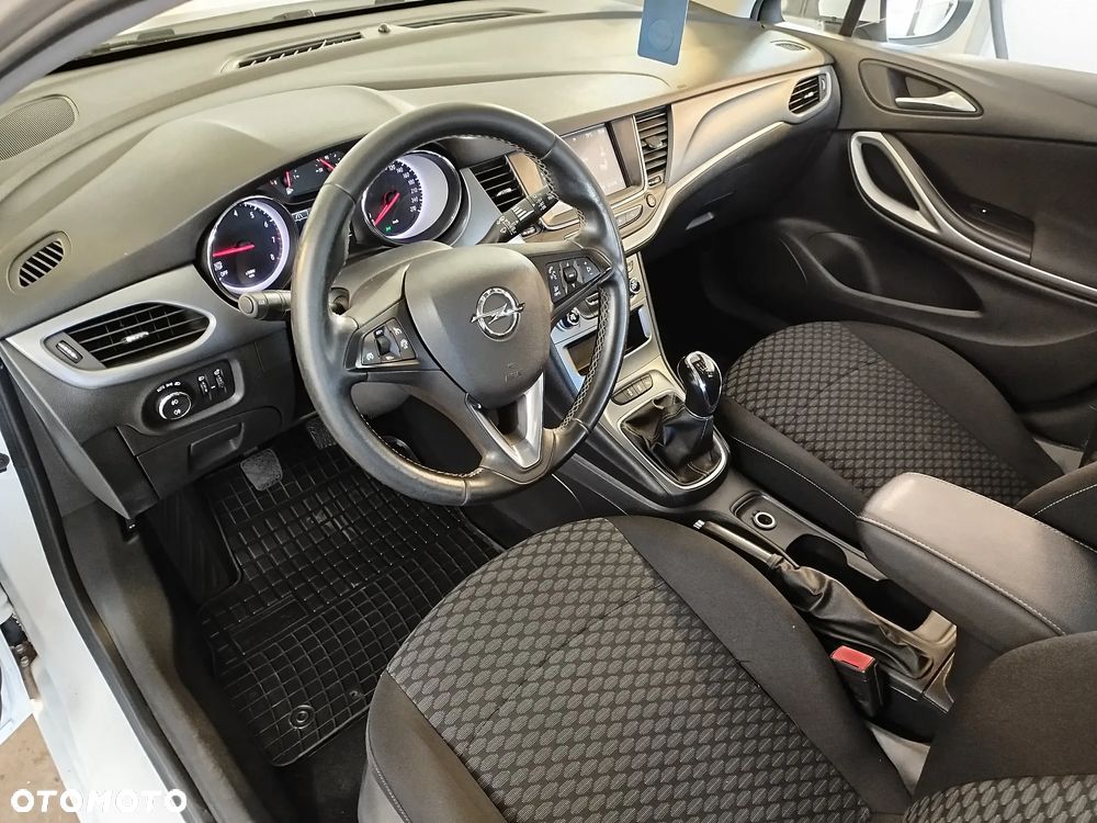Opel Astra 1.0 T GPF Enjoy S&S - 11