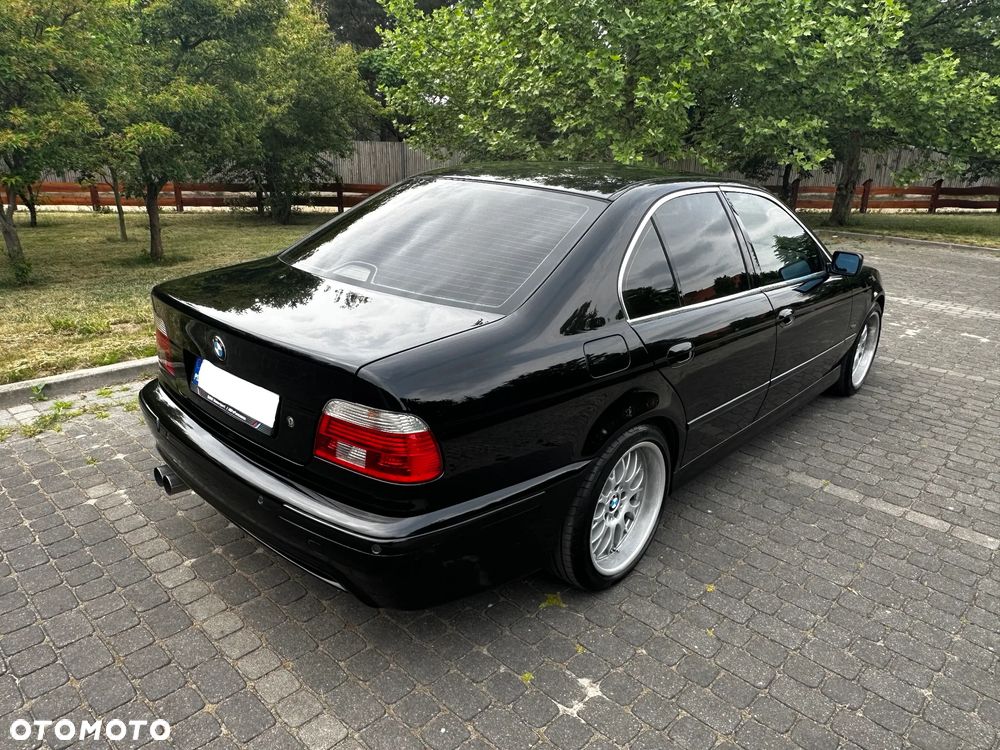 BMW Seria 5 540i - 14