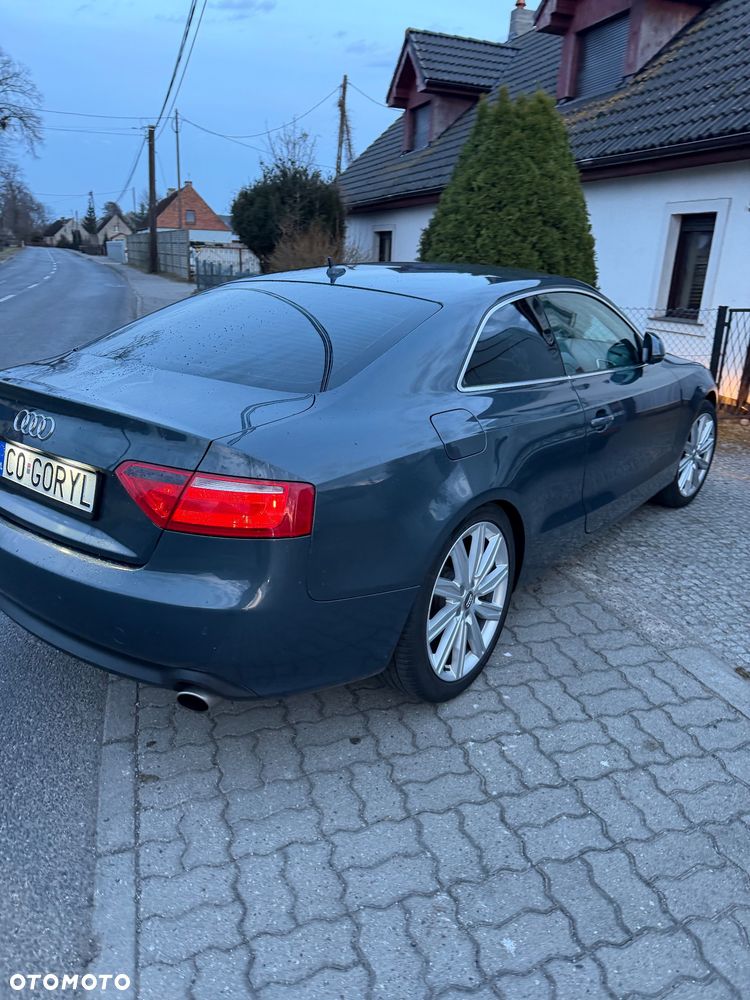Audi A5 Coupé - 4