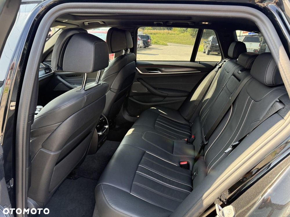 BMW Seria 5 530e M Sport sport - 7
