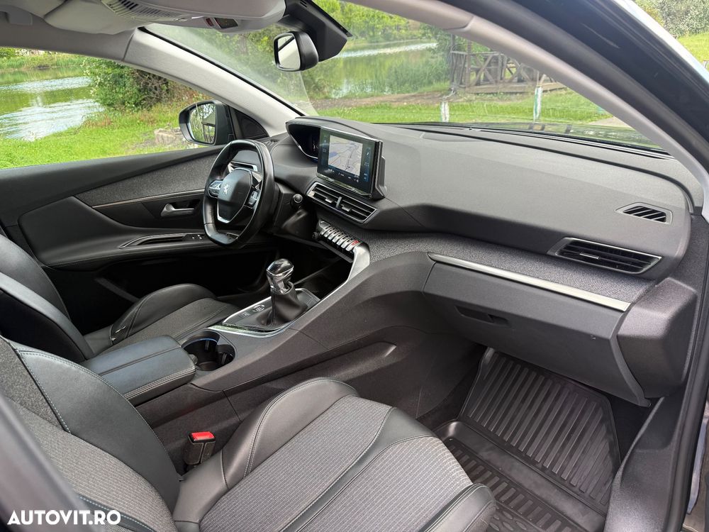 Peugeot 3008 1.5 BlueHDI 130 S&S BVM6 Allure Pack - 17