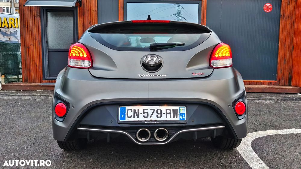 Hyundai Veloster 1.6 Turbo Matt Finish - 5