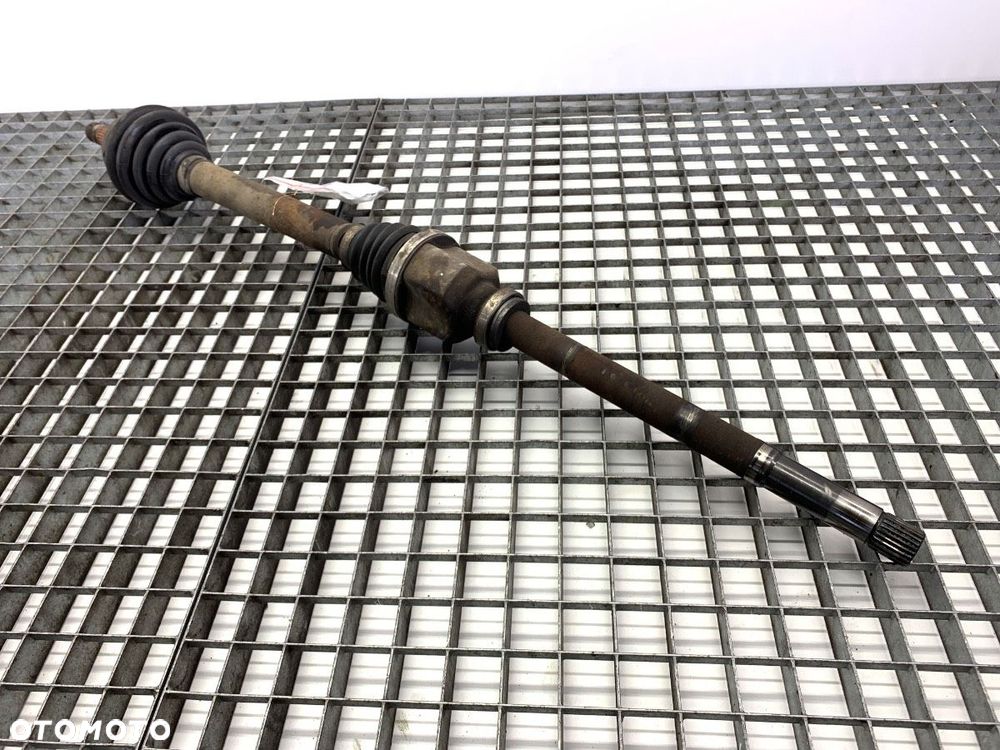 PÓŁOŚ PRAWY PRZÓD  CITROEN BERLINGO Nadwozie pełne/minivan (B9) 2008 - 2022 1.6 BlueHDi 100 73 - 2