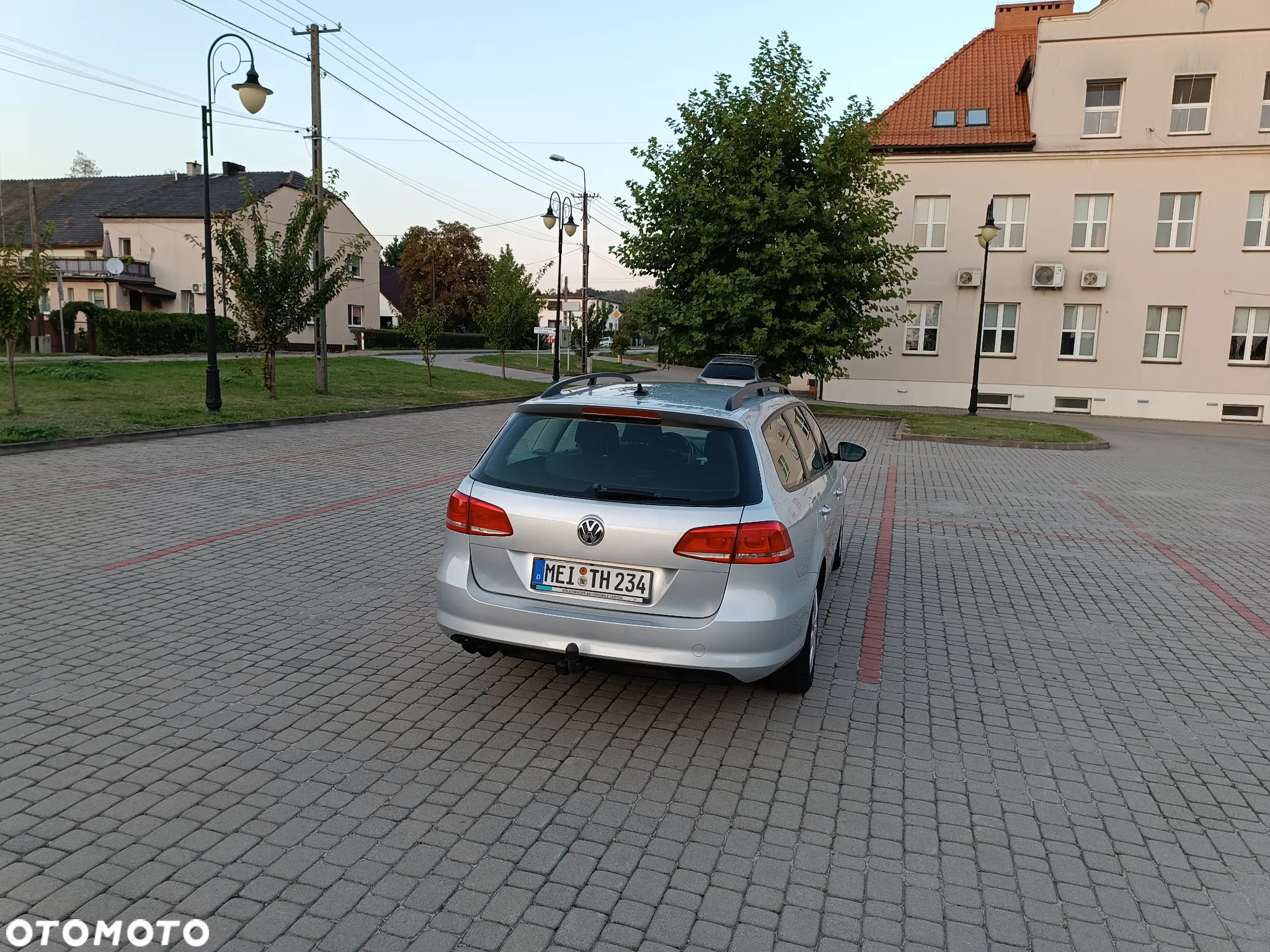 Volkswagen Passat Variant 2.0 Blue TDI SCR Comfortline - 6