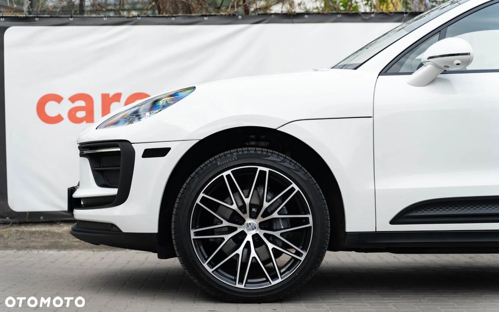 Porsche Macan T - 19