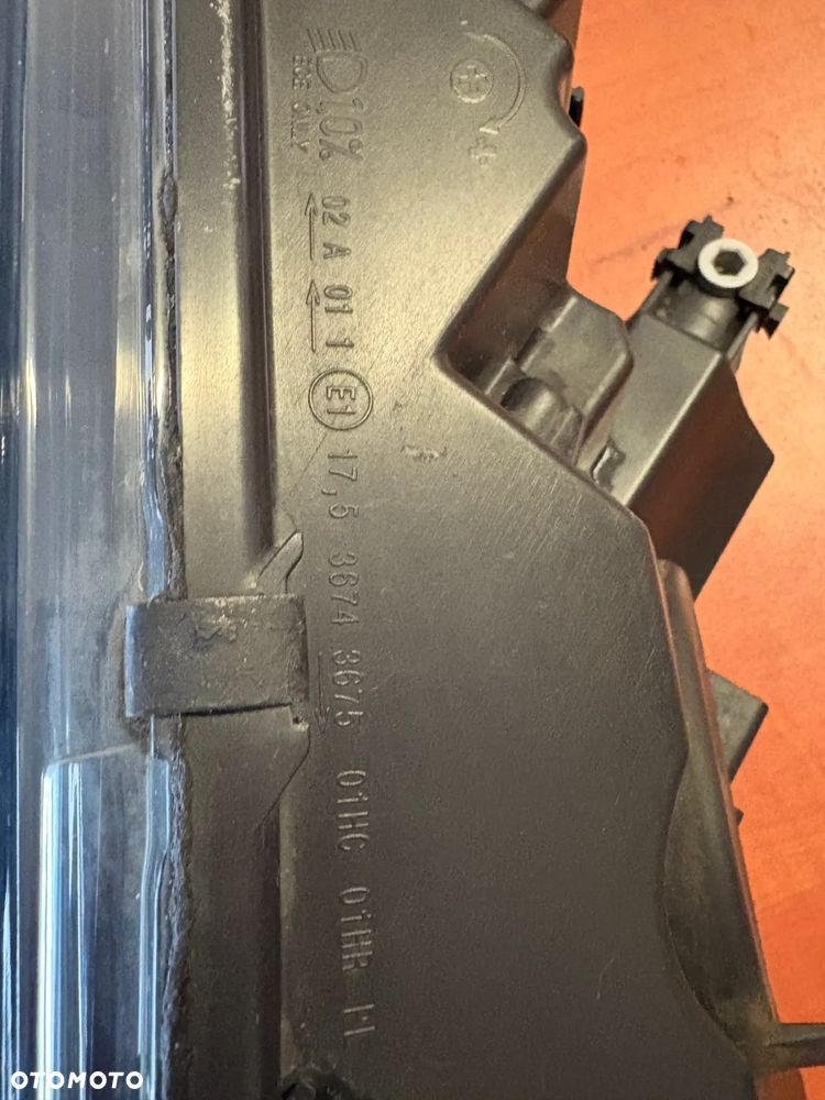 LAMPA PRZÓD PRAWA LIFT EU USZKODZONE MOCOWANIE 260103761R Renault Megane III - 3