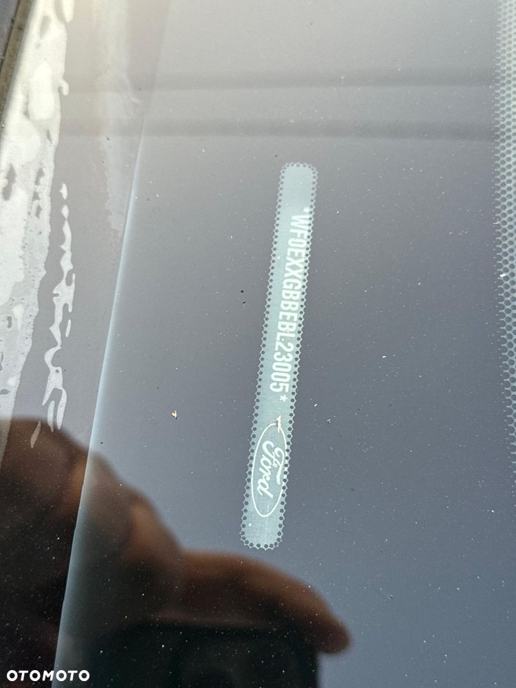 Ford Mondeo 2.0 S - 15