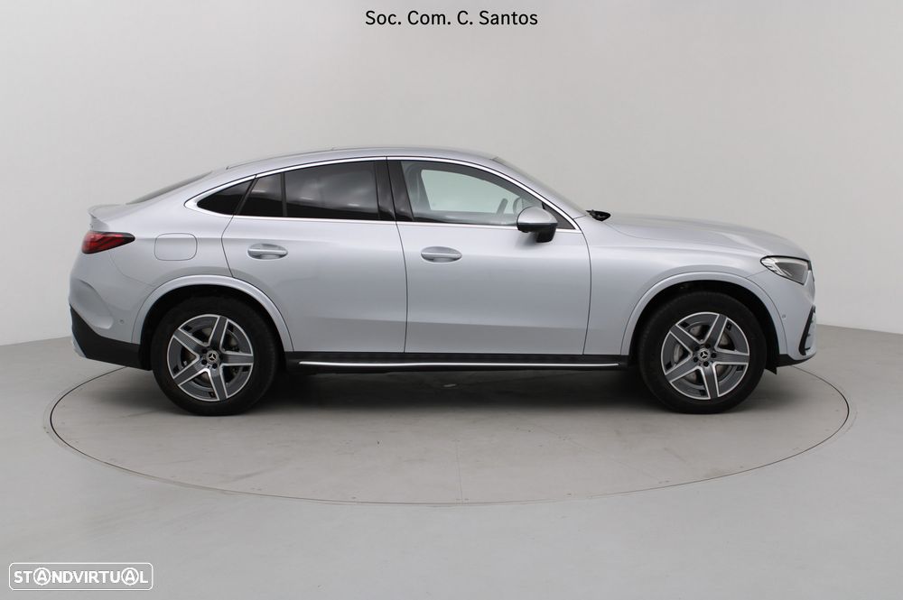 Mercedes-Benz GLC 300 de Coupe 4Matic 9G-TRONIC AMG Line Advanced - 4