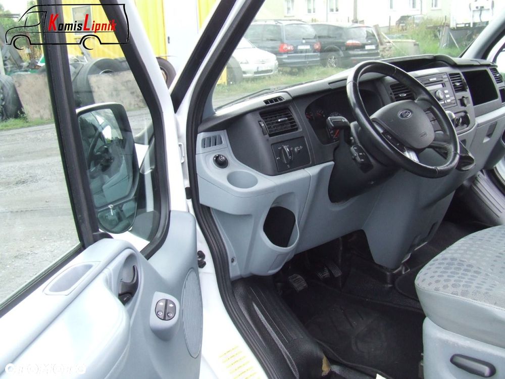 Ford TRANSIT - 13