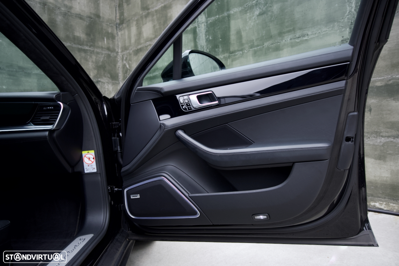 Porsche Panamera Turbo S E-Hybrid - 21