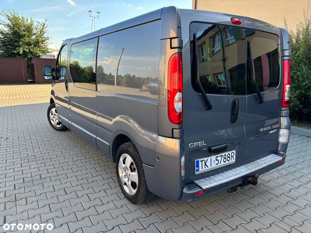 Opel Vivaro - 9