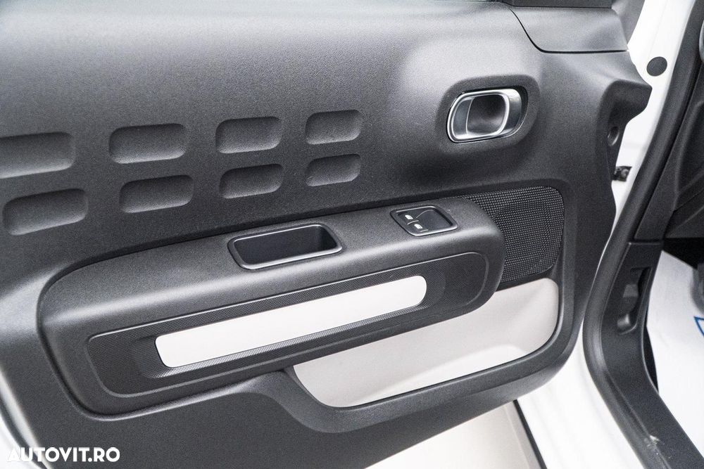 Citroën C3 1.2 PureTech S&S BVM5 Shine - 32