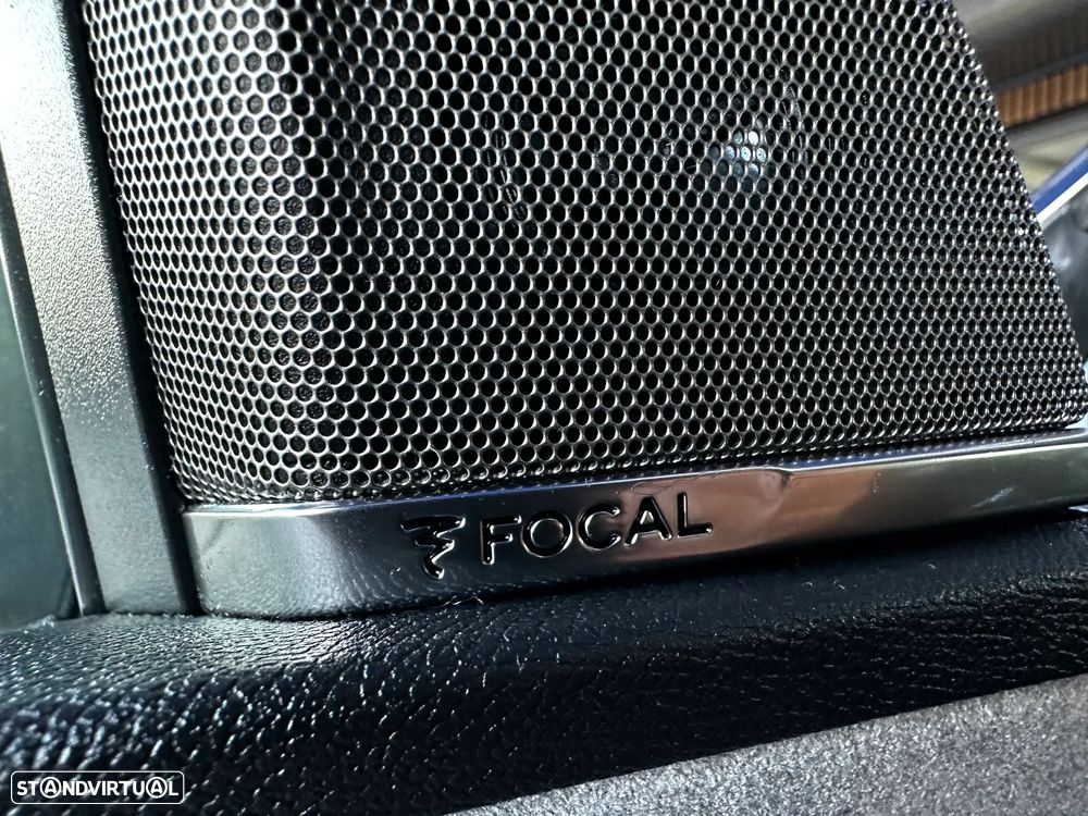 Peugeot 3008 1.6 Hybrid GT Pack e-EAT8 - 21