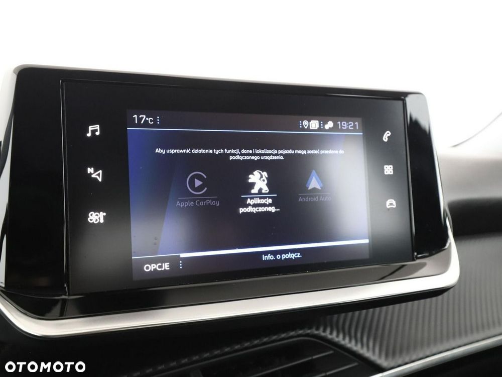 Peugeot 2008 1.2 Pure Tech Allure S&S - 24