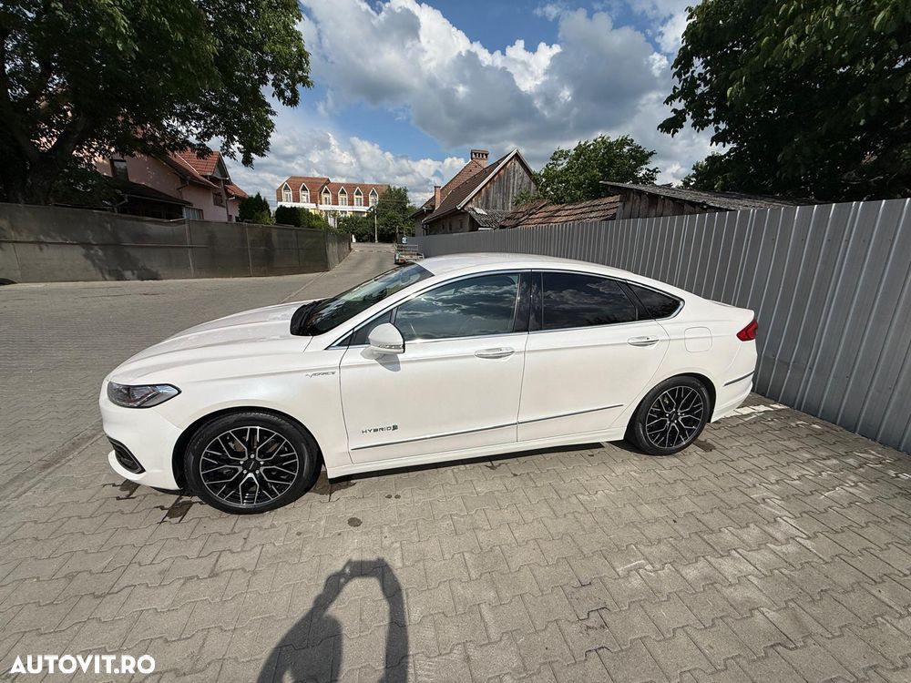 Ford Mondeo 2.0 HEV Vignale - 1