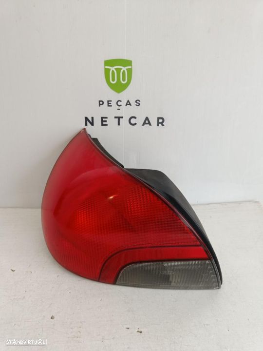 Farolim farol esquerdo Ford Mondeo 2002 - 2