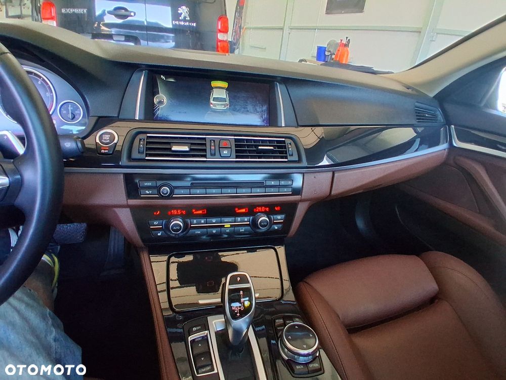 BMW Seria 5 530d Luxury Line - 19