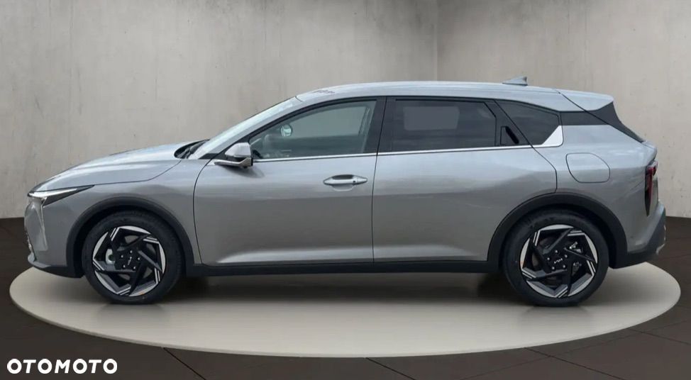 Kia K4 - 4