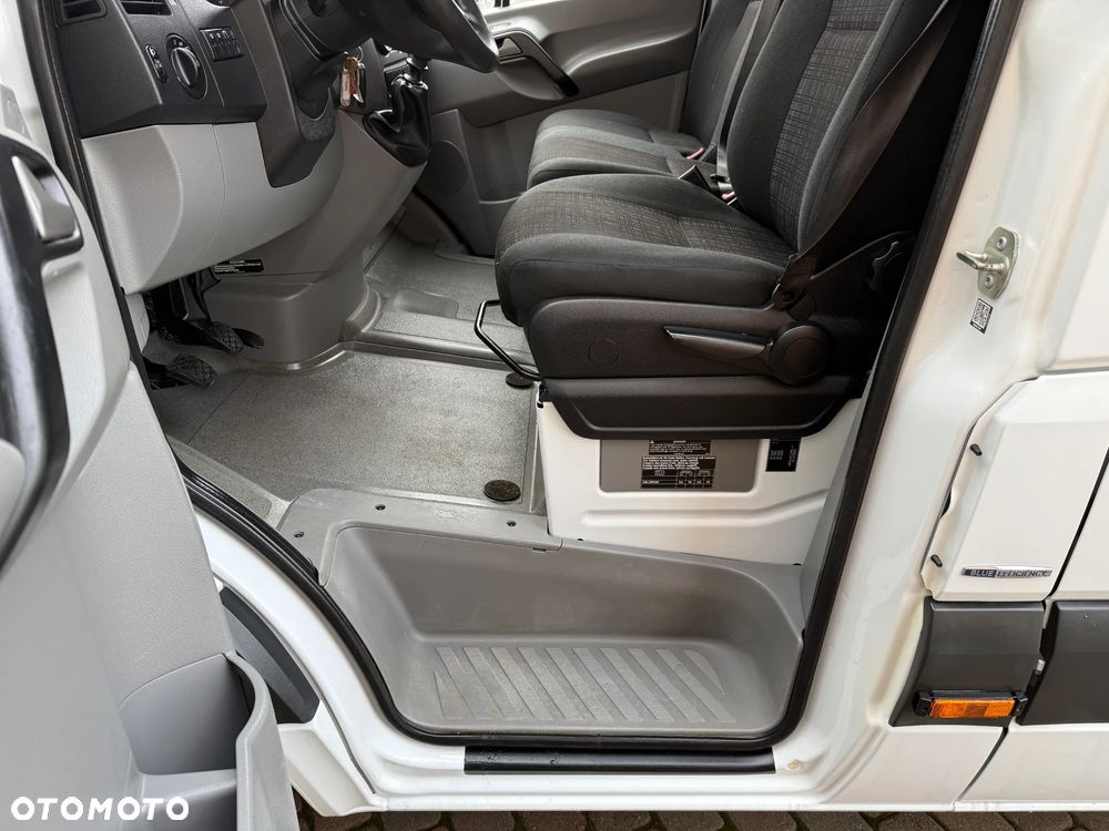 Mercedes-Benz Sprinter Doka Brygadówka - 23