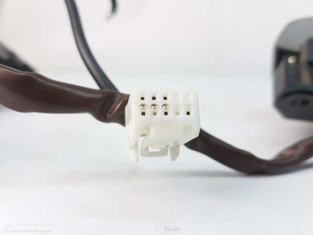 COMANDOS MULTIFUNÇÕES TOYOTA LAND CRUISER (J15) BASIS - 2