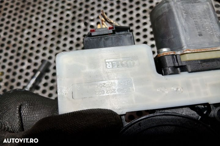 Motoras macara geam spate dreapta E850202032 0130822724 E850202032 01 - 4