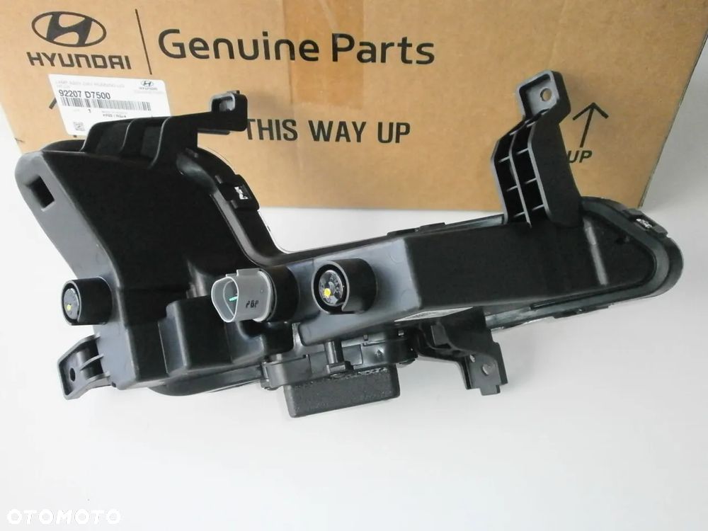 LAMPA OŚW. DRL LED LEWA HYUNDAI TUCSON NR KAT. 92207D7500 - 2