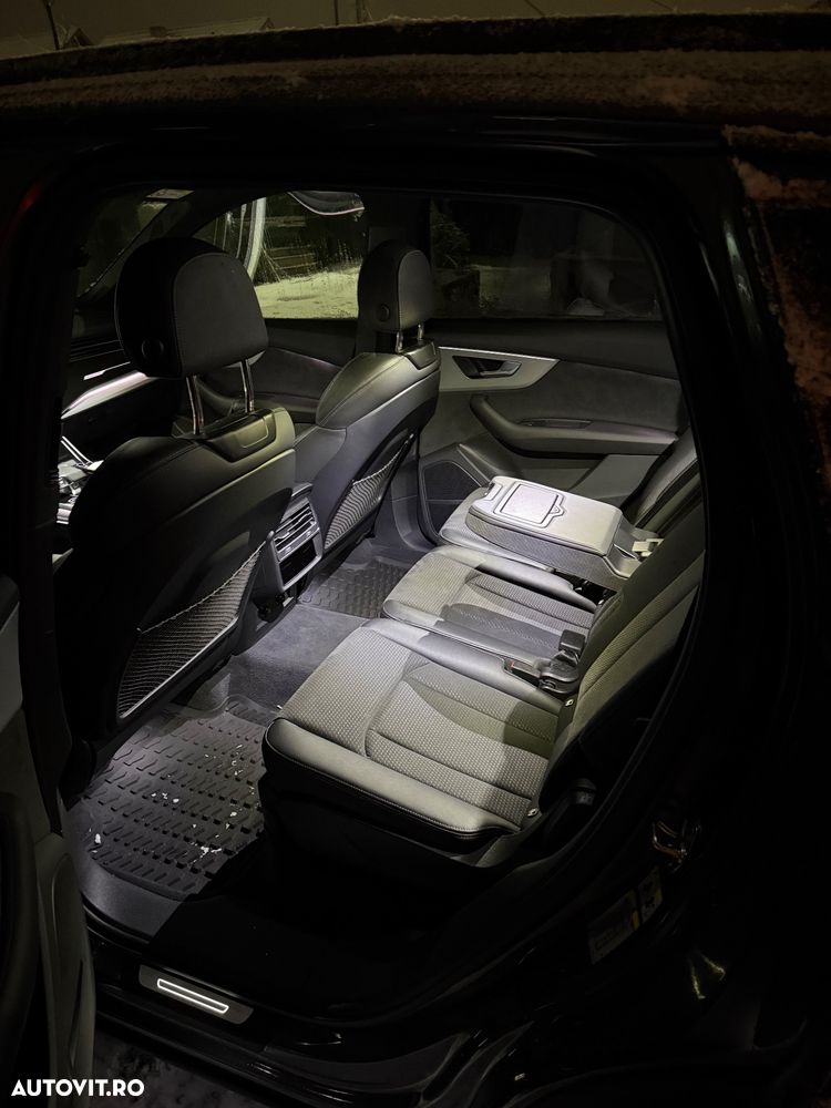 Audi Q7 50 TDI quattro Tiptronic MHEV S Line - 10