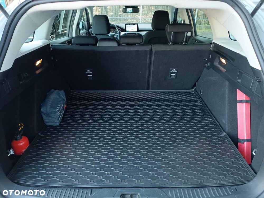 Ford Focus 1.5 EcoBlue SCR Connected - 31