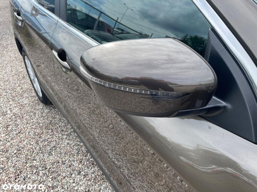 Nissan Qashqai 1.2 DIG-T N-Connecta - 20