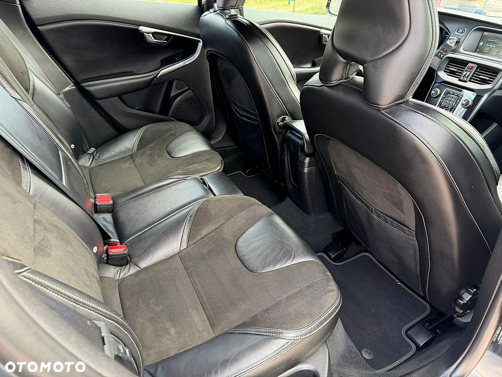 Volvo V40 - 13