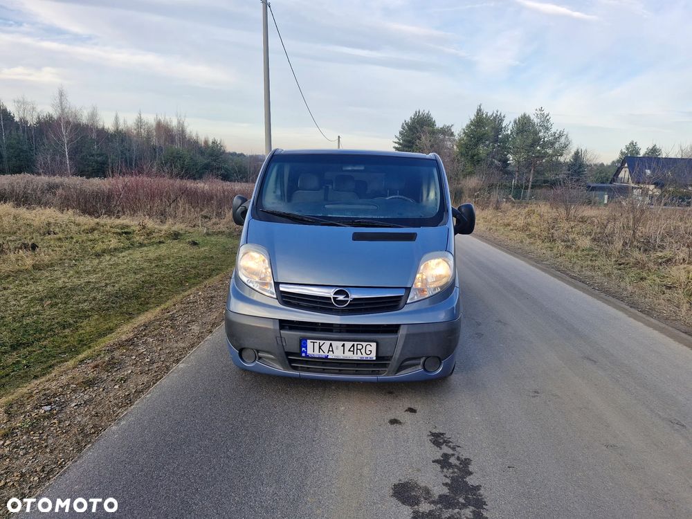 Opel Vivaro L2H1 2.9t