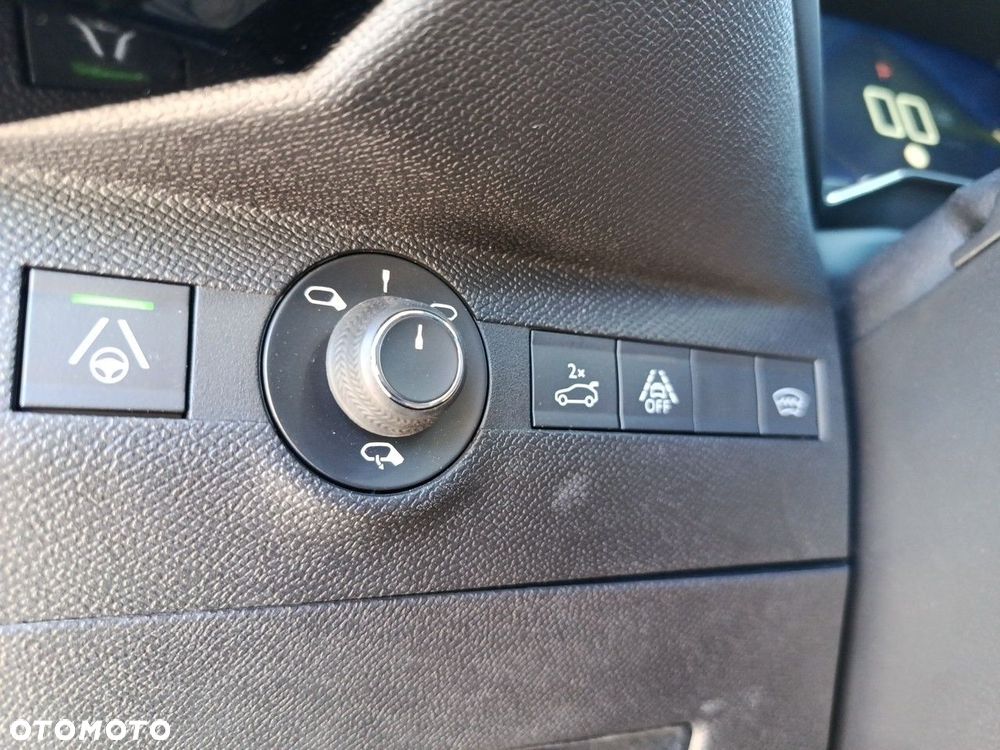 DS Automobiles DS 7 Crossback - 15