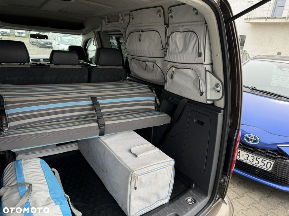 Volkswagen Caddy Highline DSG - 14