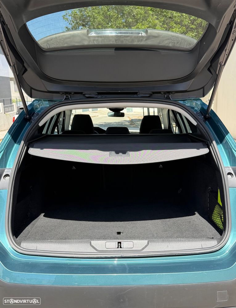 Peugeot 308 - 8